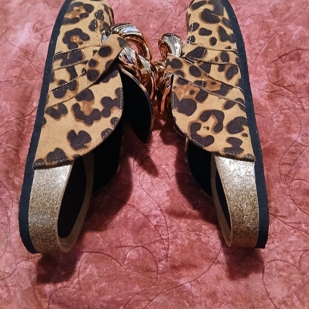 Unbranded Ladies NWOT leopard Print Sandals. Size 6.5 - Picture 3 of 6